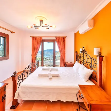 Kirlangic Villa Kas